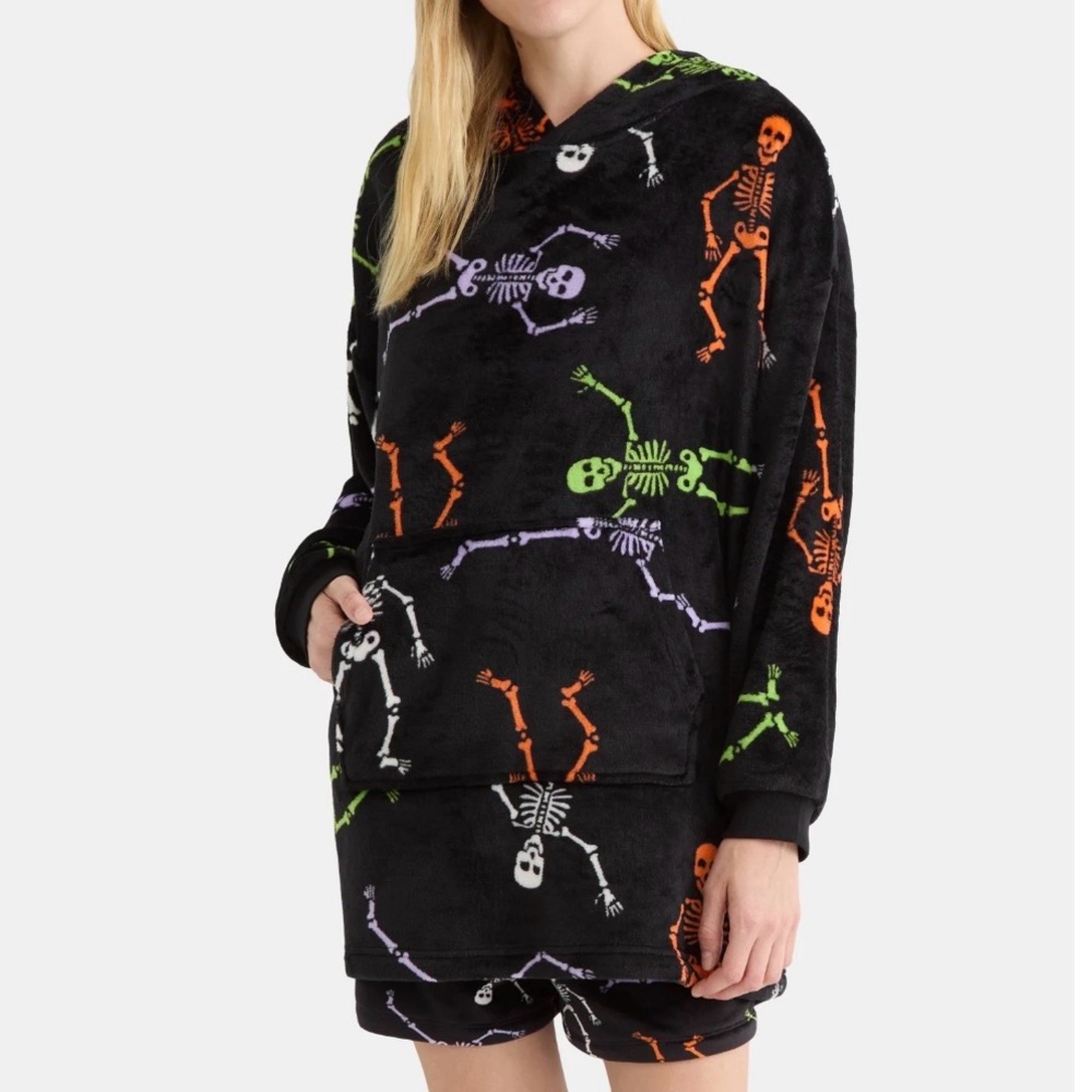 Way to Celebrate Halloween Hooded Lounger Longline Top Black Skeleton Size S/M